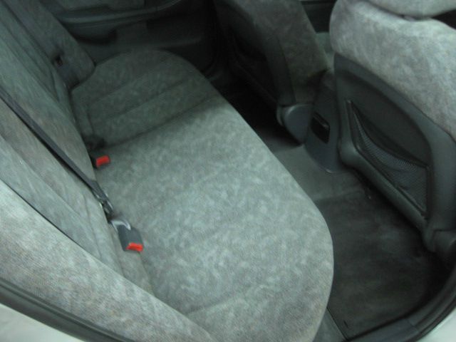 2001 Hyundai Elantra FWD 4dr Sport
