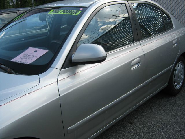 2001 Hyundai Elantra FWD 4dr Sport