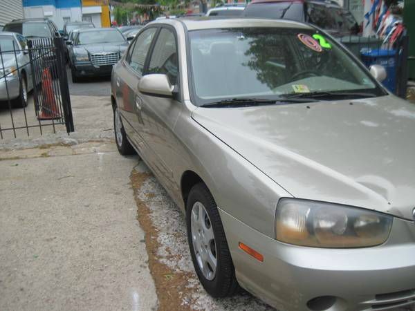 2002 Hyundai Elantra FWD 4dr Sport