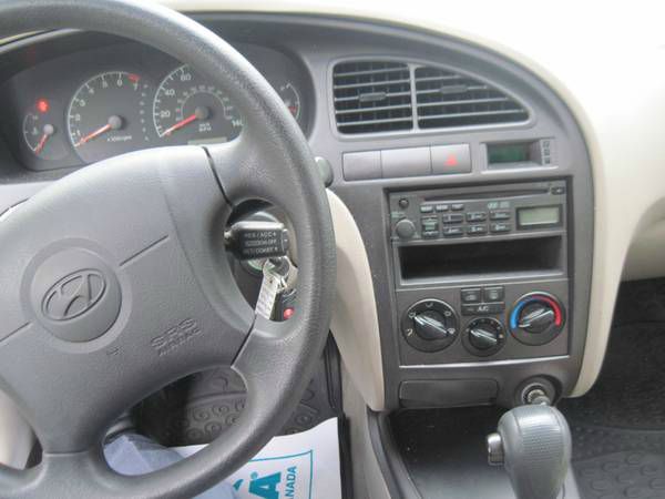 2002 Hyundai Elantra FWD 4dr Sport