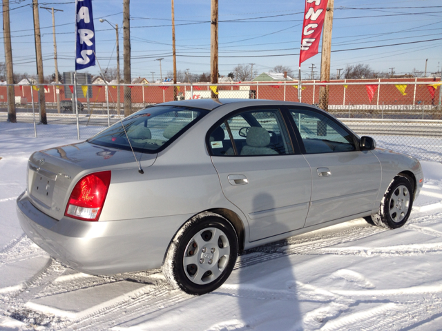 2002 Hyundai Elantra FWD 4dr Sport