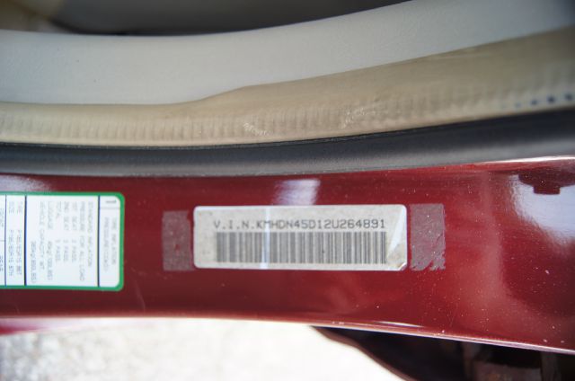 2002 Hyundai Elantra FWD 4dr Sport