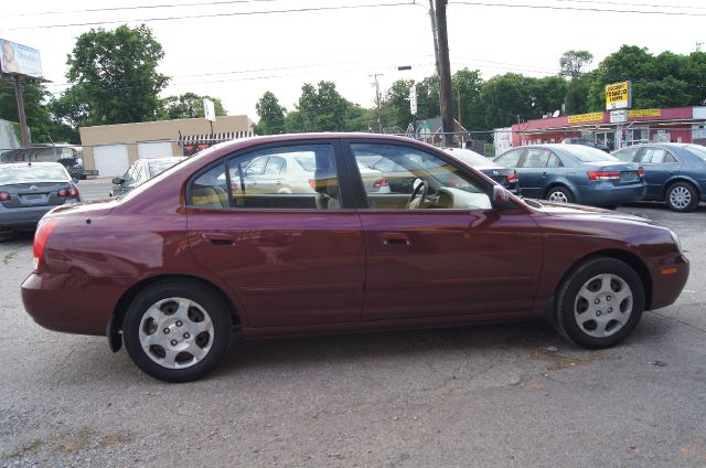 2002 Hyundai Elantra FWD 4dr Sport