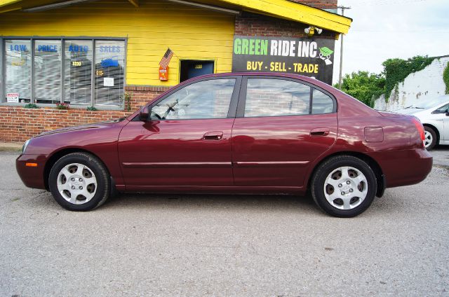 2002 Hyundai Elantra FWD 4dr Sport
