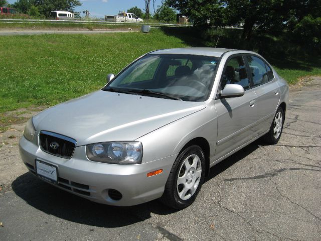 2002 Hyundai Elantra FWD 4dr Sport