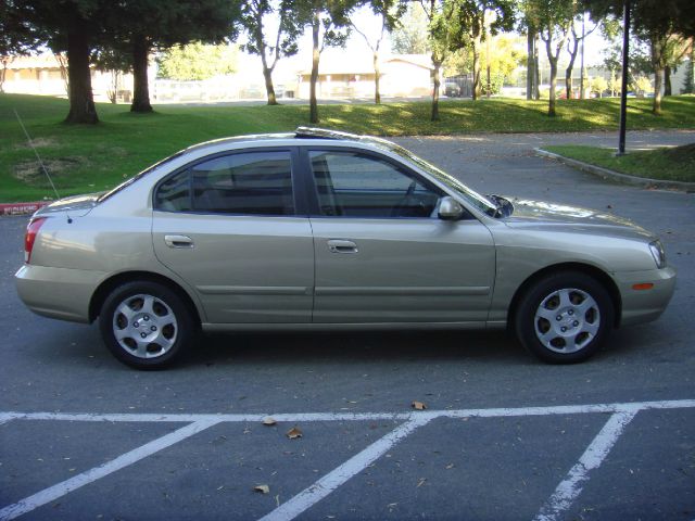 2002 Hyundai Elantra FWD 4dr Sport