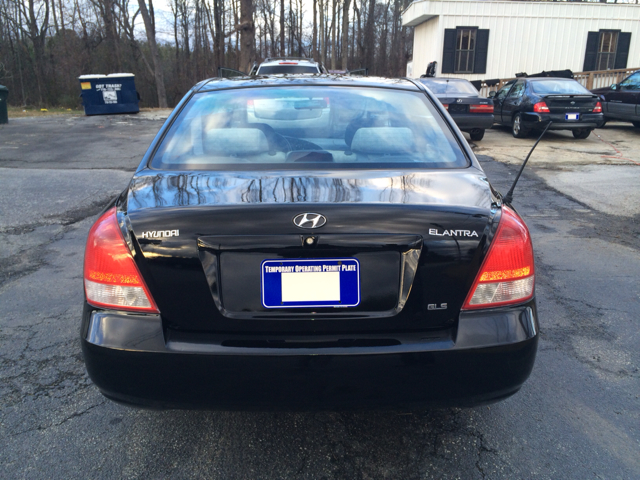2002 Hyundai Elantra FWD 4dr Sport