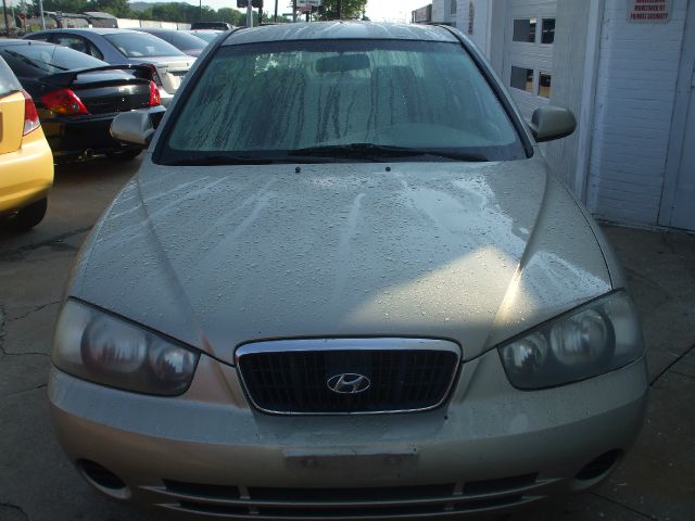 2002 Hyundai Elantra FWD 4dr Sport
