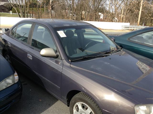 2002 Hyundai Elantra FWD 4dr Sport