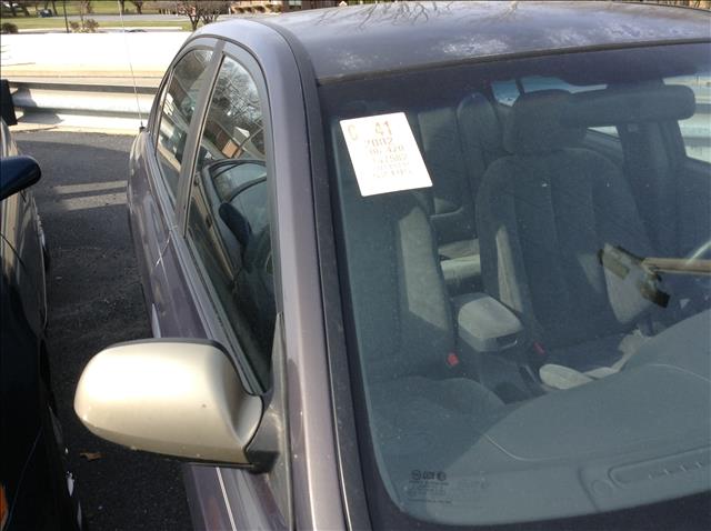 2002 Hyundai Elantra FWD 4dr Sport