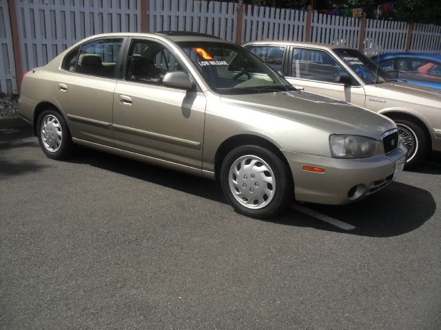 2002 Hyundai Elantra FWD 4dr Sport