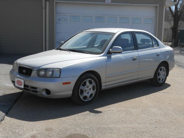 2002 Hyundai Elantra FWD 4dr Sport