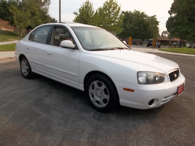 2002 Hyundai Elantra FWD 4dr Sport