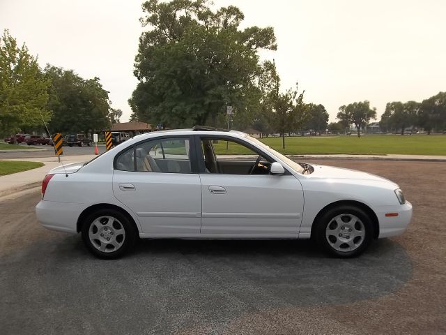 2002 Hyundai Elantra FWD 4dr Sport