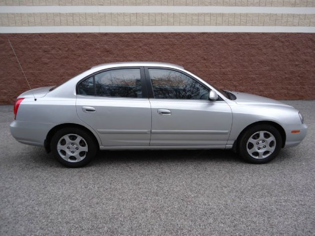 2002 Hyundai Elantra FWD 4dr Sport