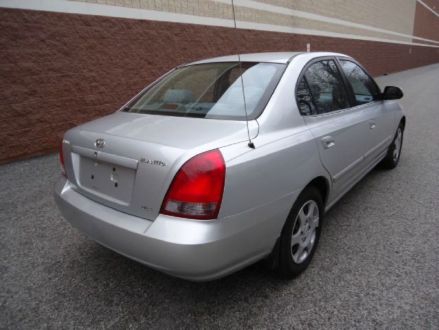 2002 Hyundai Elantra FWD 4dr Sport