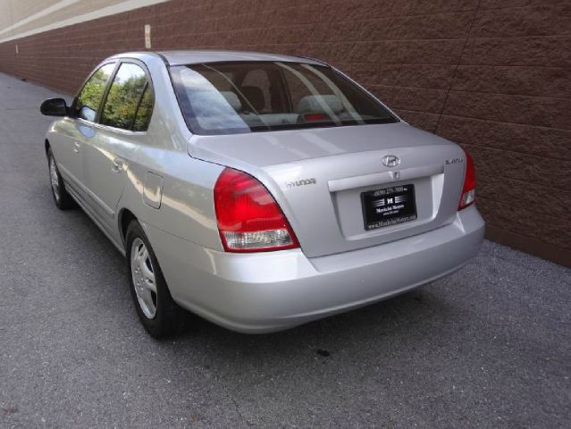 2003 Hyundai Elantra FWD 4dr Sport