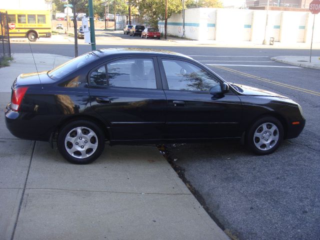 2003 Hyundai Elantra FWD 4dr Sport