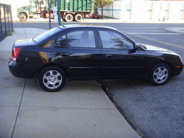 2003 Hyundai Elantra FWD 4dr Sport