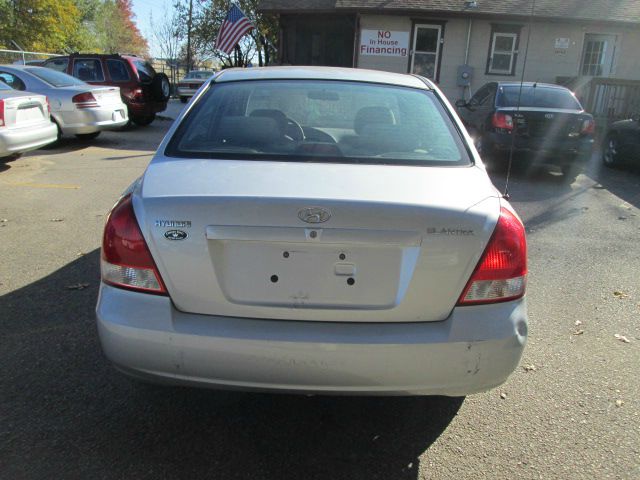2003 Hyundai Elantra FWD 4dr Sport