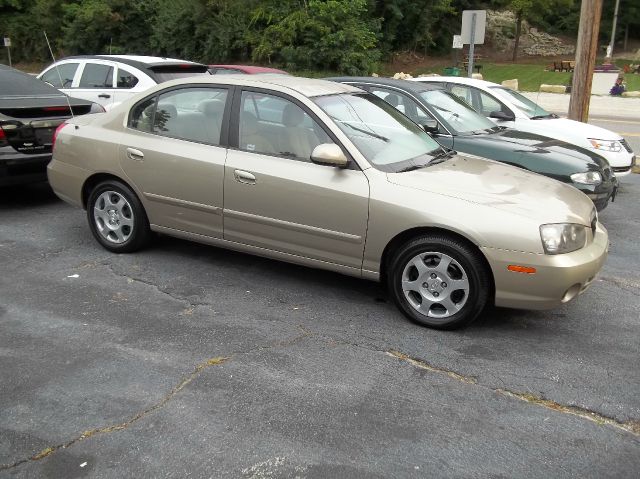 2003 Hyundai Elantra FWD 4dr Sport