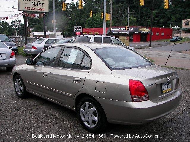 2003 Hyundai Elantra Unknown