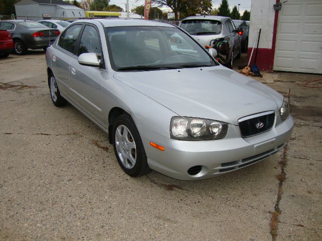 2003 Hyundai Elantra FWD 4dr Sport