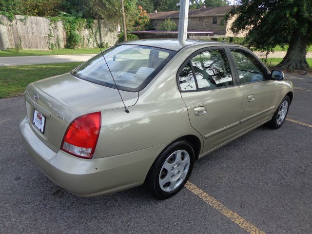 2003 Hyundai Elantra FWD 4dr Sport