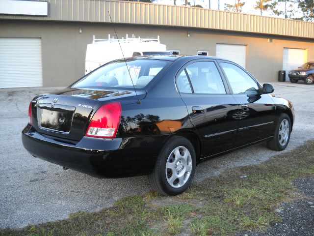 2003 Hyundai Elantra FWD 4dr Sport