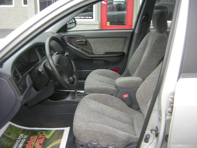 2003 Hyundai Elantra Low Price