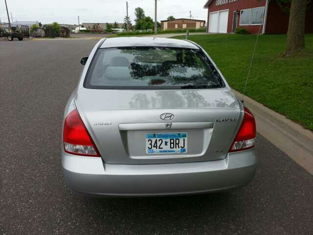 2003 Hyundai Elantra FWD 4dr Sport