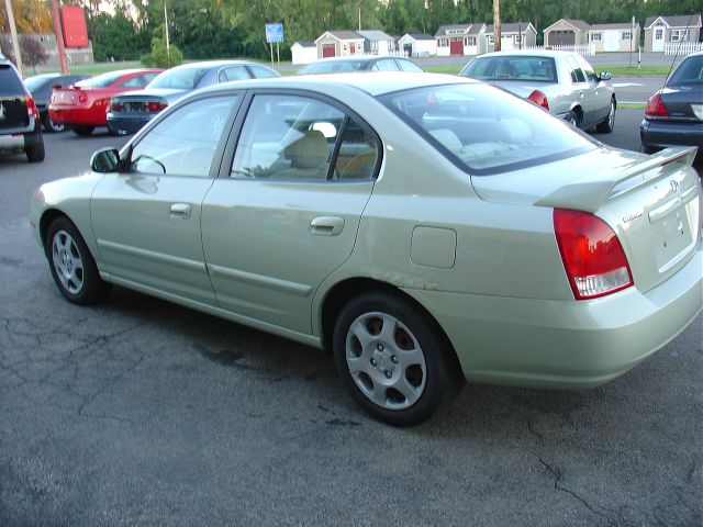 2003 Hyundai Elantra FWD 4dr Sport