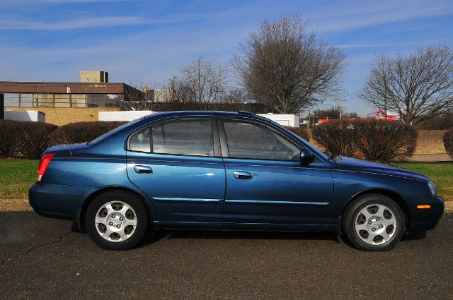 2003 Hyundai Elantra FWD 4dr Sport