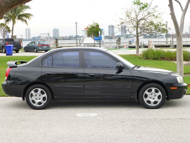2003 Hyundai Elantra FWD 4dr Sport