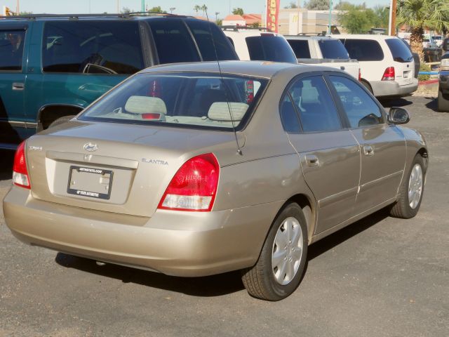2003 Hyundai Elantra FWD 4dr Sport