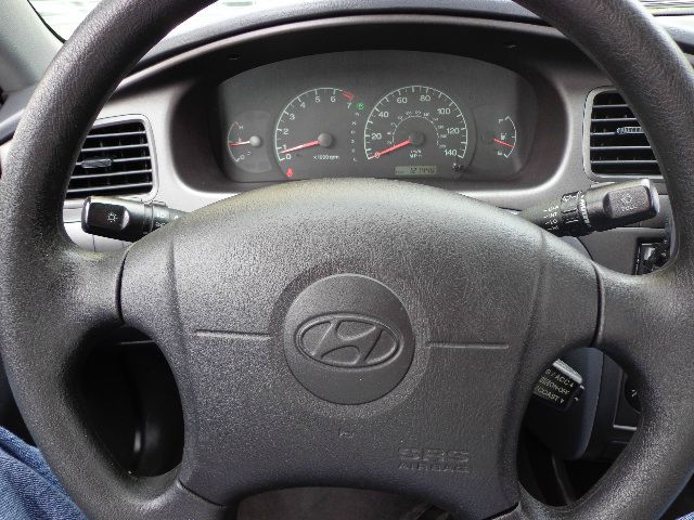 2003 Hyundai Elantra Low Price
