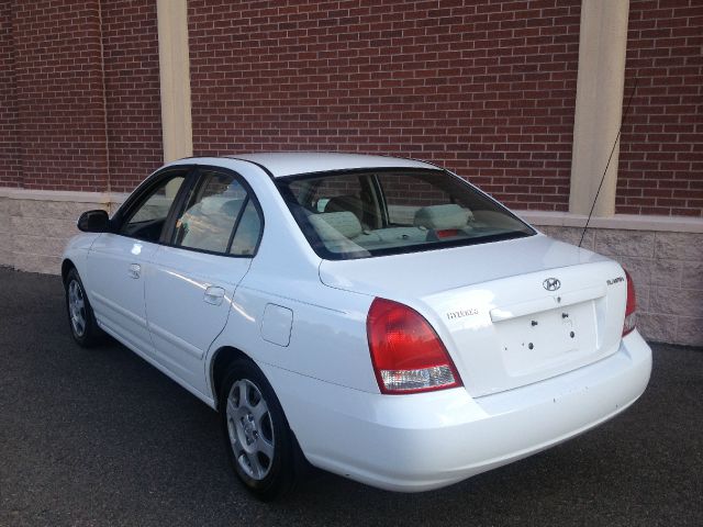 2003 Hyundai Elantra FWD 4dr Sport