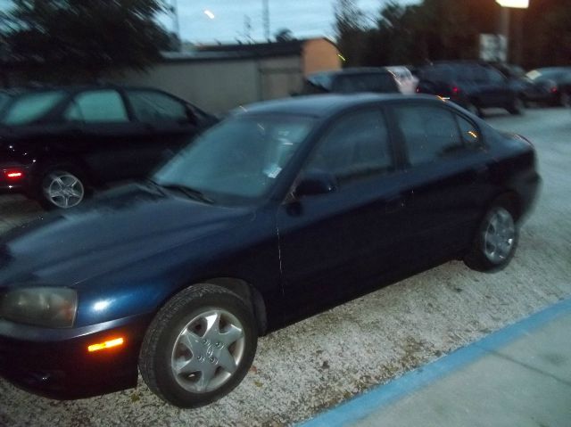 2004 Hyundai Elantra FWD 4dr Sport