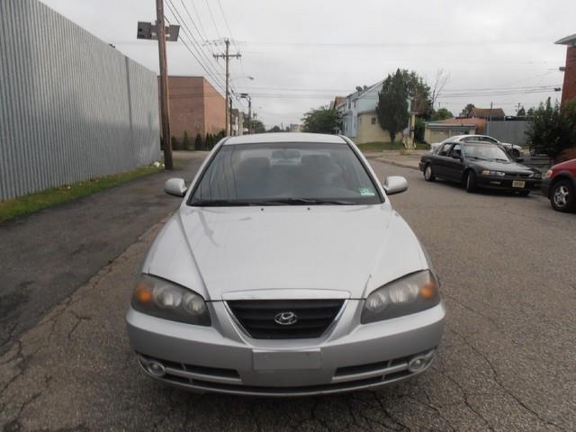 2004 Hyundai Elantra FWD 4dr Sport