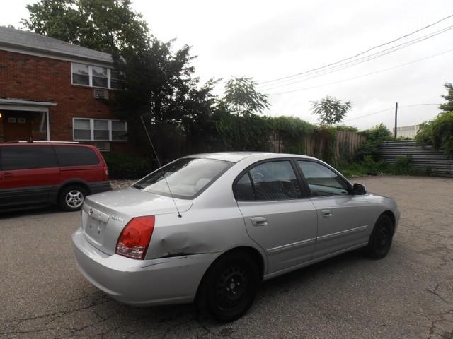 2004 Hyundai Elantra FWD 4dr Sport