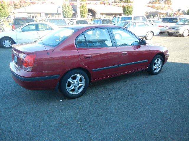 2004 Hyundai Elantra Low Price
