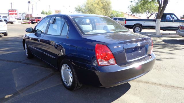 2004 Hyundai Elantra Low Price