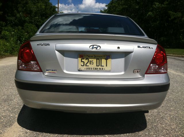 2004 Hyundai Elantra Low Price