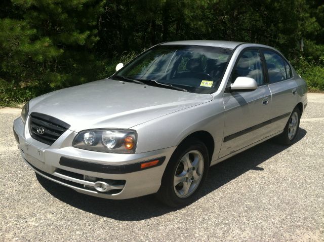 2004 Hyundai Elantra Low Price