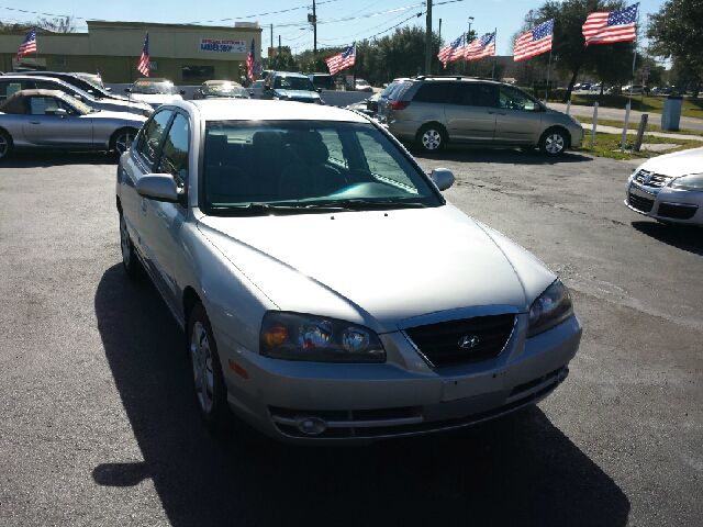 2004 Hyundai Elantra FWD 4dr Sport