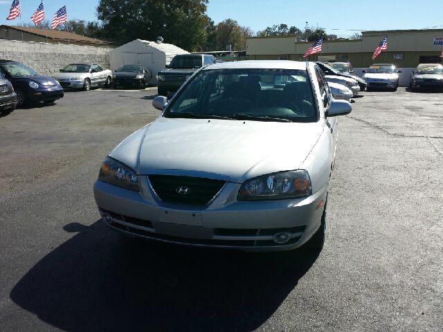 2004 Hyundai Elantra FWD 4dr Sport