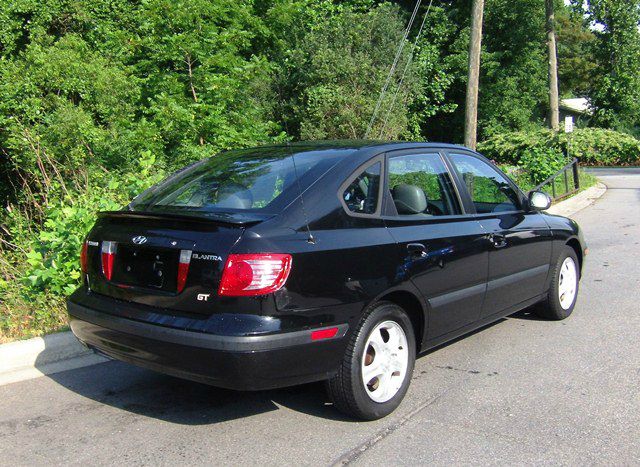 2004 Hyundai Elantra Riviera