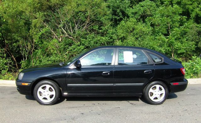 2004 Hyundai Elantra Riviera
