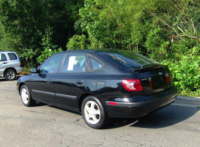 2004 Hyundai Elantra Riviera