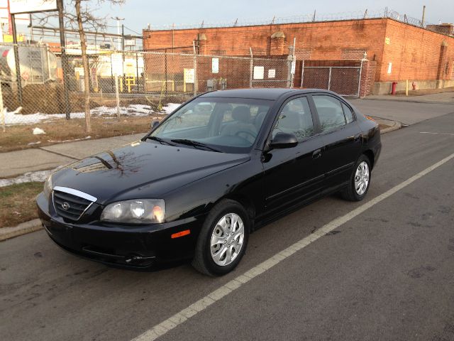 2004 Hyundai Elantra FWD 4dr Sport